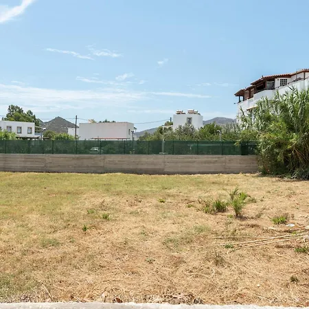 Tatil Evi Pico Patmos 14 *